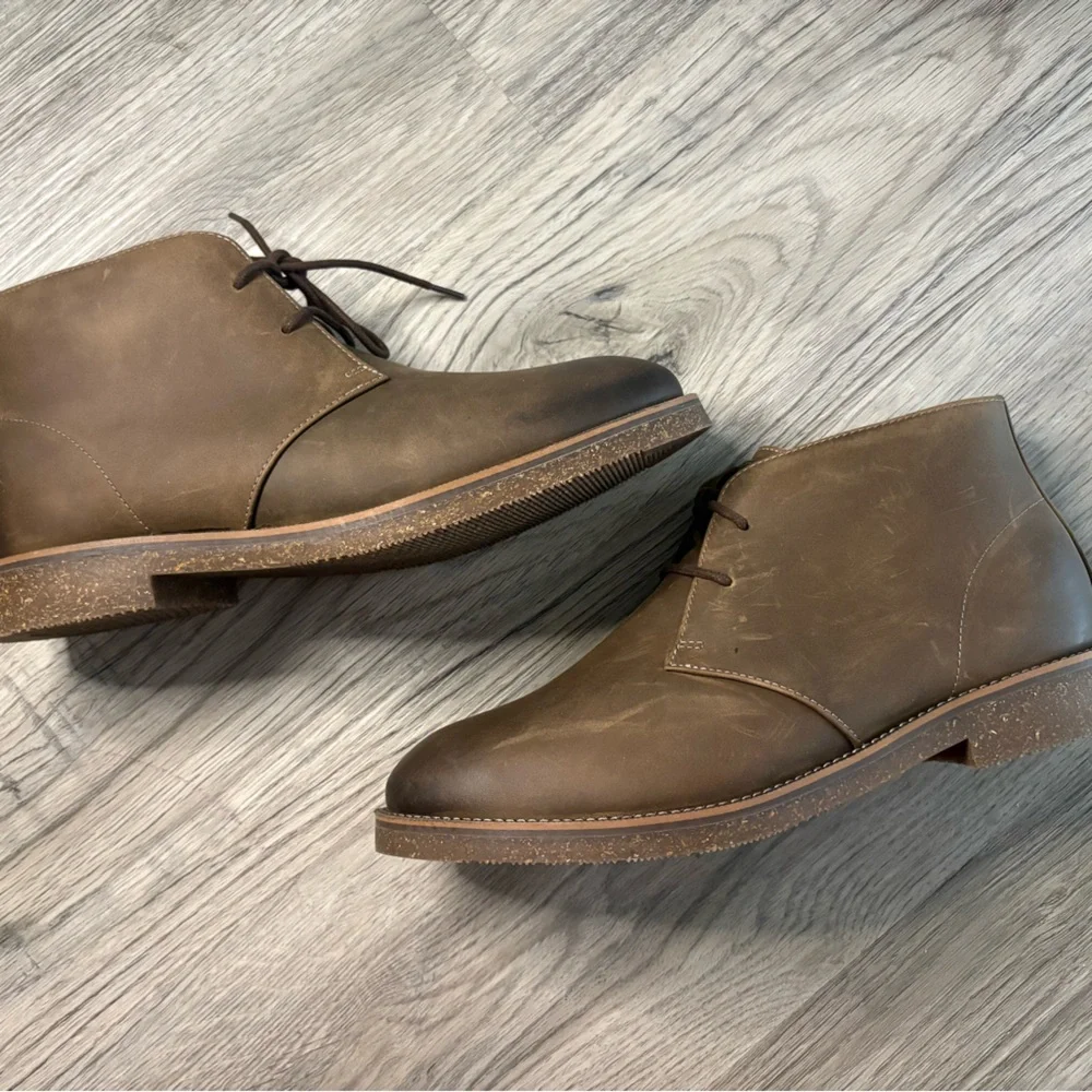 Dockers Nigel Leather Chukka Boots Mens 10 Brown Business Casual Comfort NEW